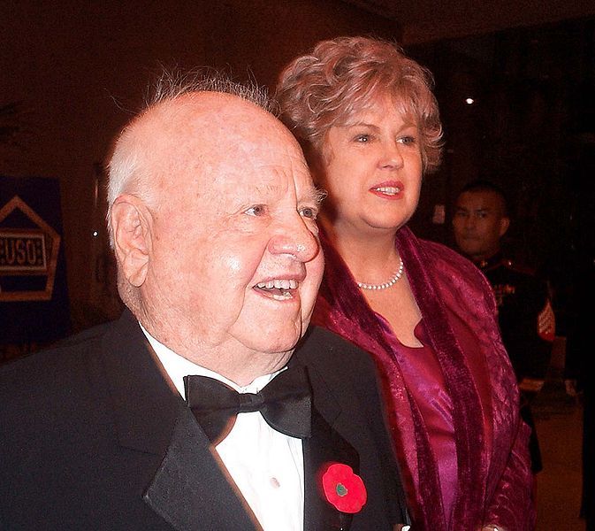 File:Mickey Rooney (2000).jpg