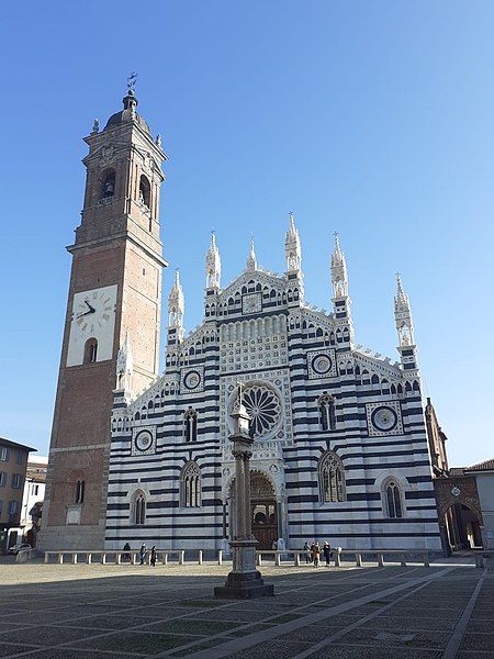 File:Monza, Duomo.jpg