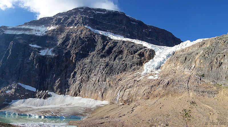 File:Mt. Edith Cavell.jpg