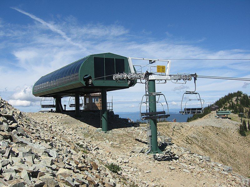 File:Poma chairlift 2007.jpg