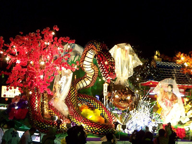 File:ShinjoMatsuriNight.jpg