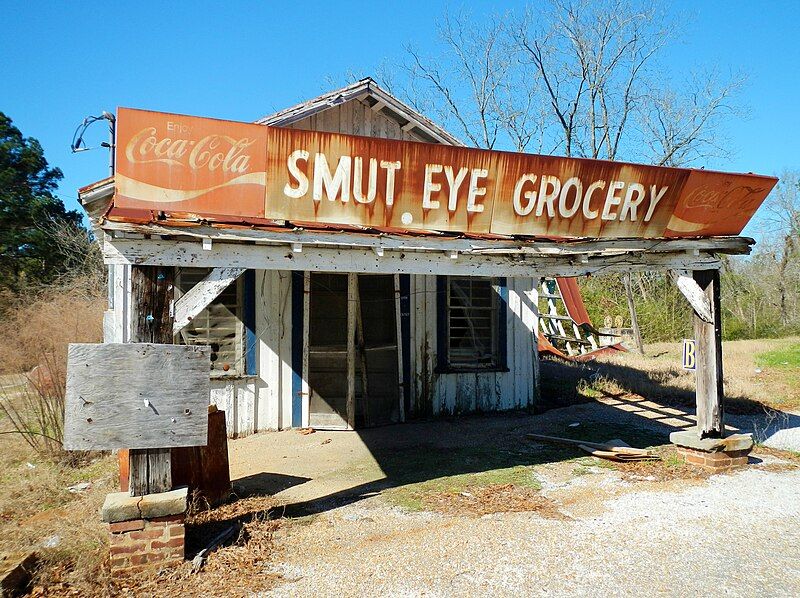 File:Smuteye, Alabama.JPG