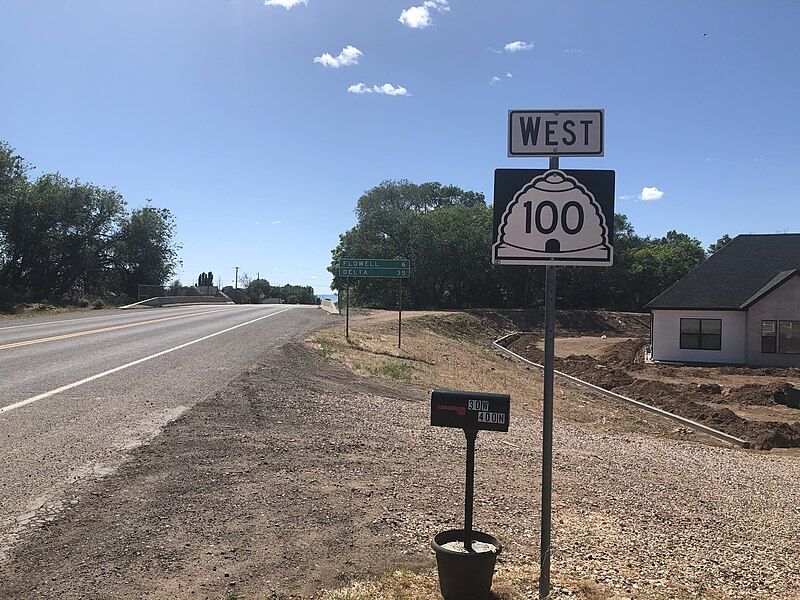 File:Sr100 ebegin i1498.jpg