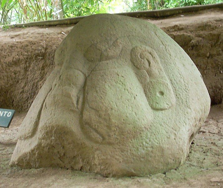 File:TakalikAbajHead.jpg