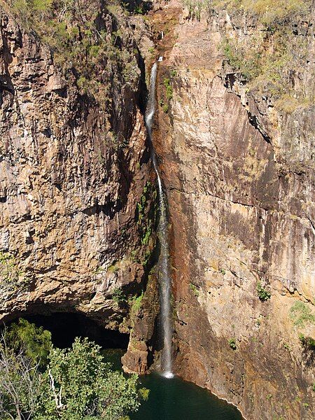 File:Tolmer Falls.jpg