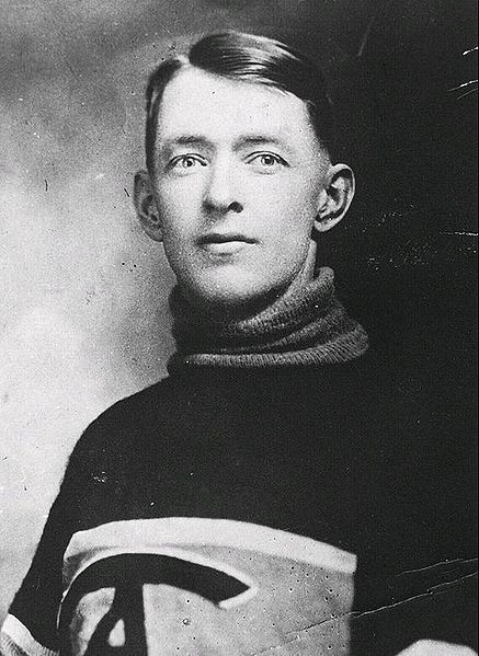 File:Vezina19191921.JPG