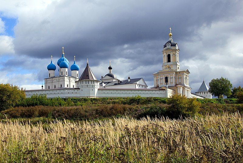 File:Vysotsky Monastery (Serpukhov).jpg