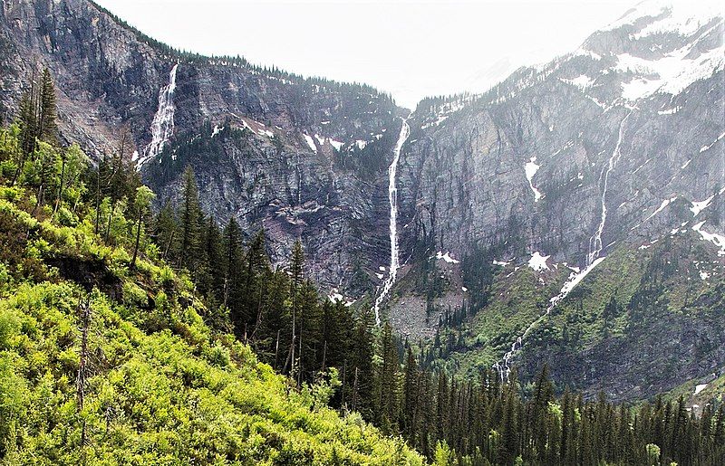 File:Avalanche Lake waterfalls.jpg