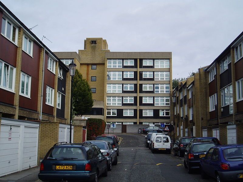 File:Cheltenham Estate 1.jpg