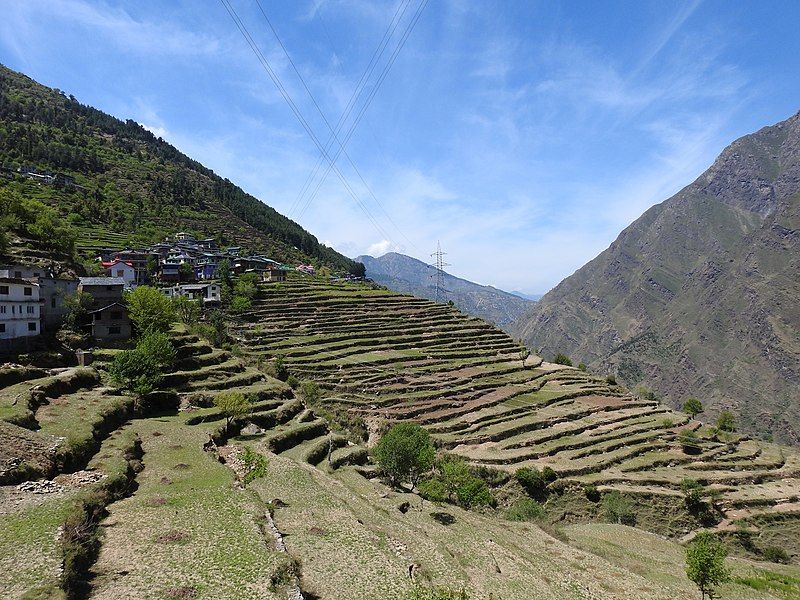 File:Chhatrari village ,Chamba.jpg