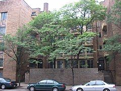 Highland Towers Apartments, built in 1913, at 340 South Highland Avenue.