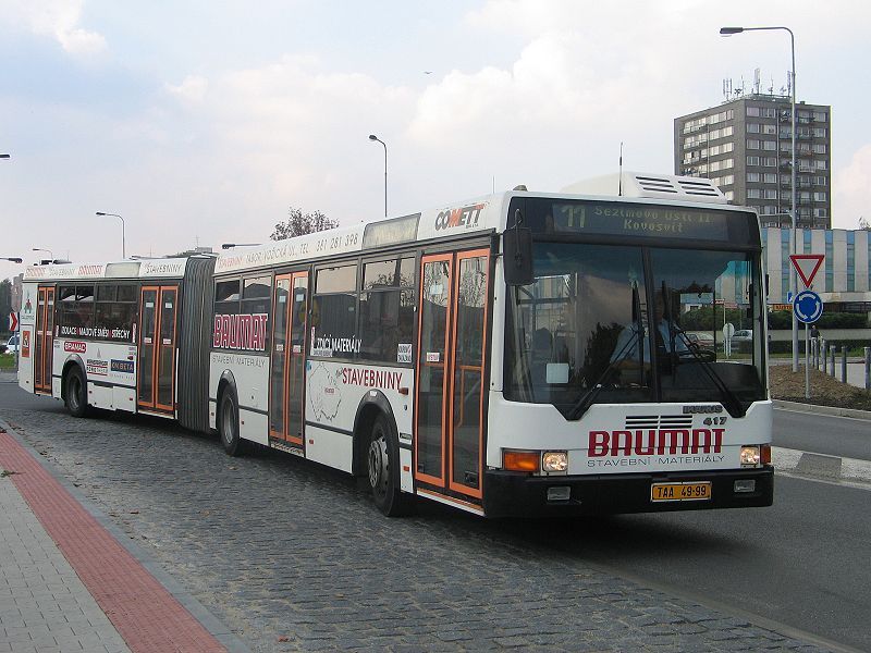 File:Ikarus 417.jpg