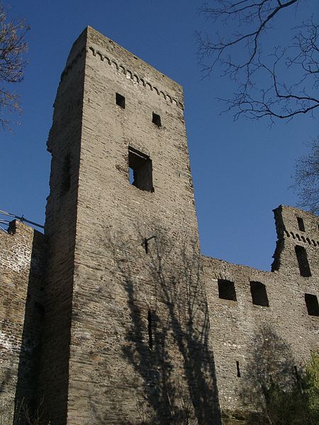 File:Kastellaun burg 2.jpg