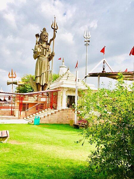 File:LordShivaStatue-Nalas,Rajpura.jpg