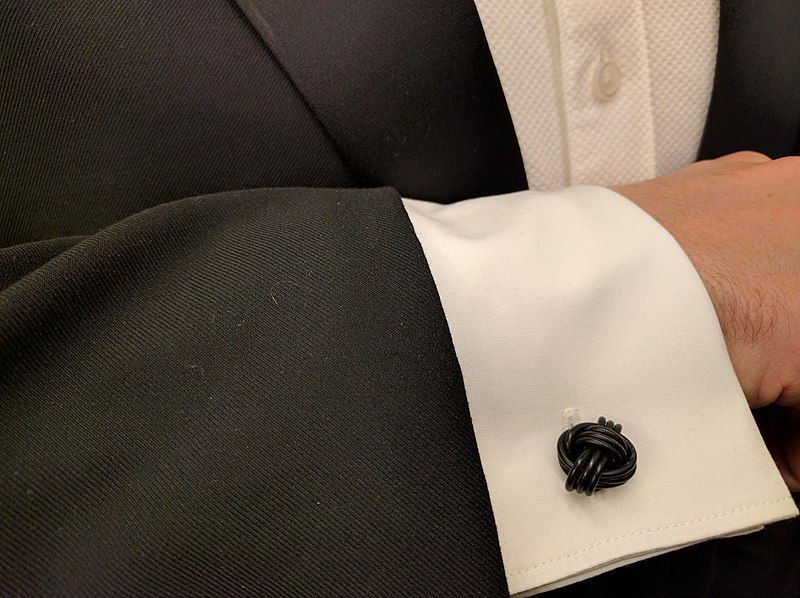 File:Monkey fist cufflink.jpg