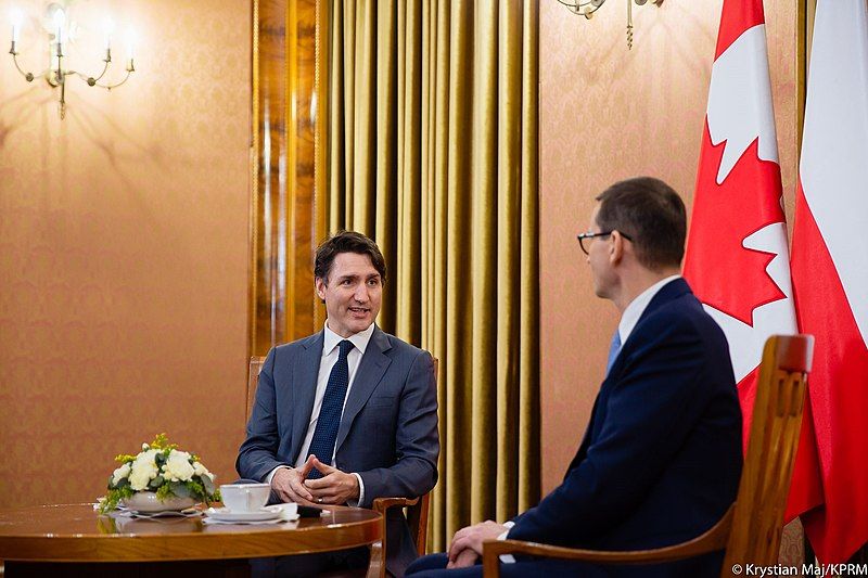 File:Morawiecki-Trudeau meeting.jpg