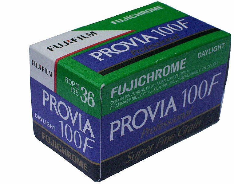 File:Provia100FRDPIIIBoxFront.jpg