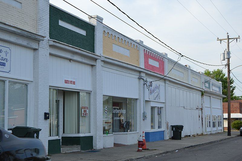 File:Railroad Street, Ahoskie.jpg