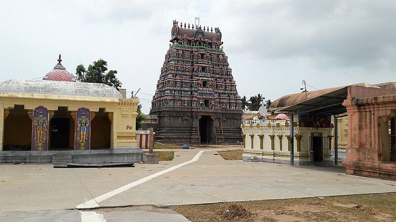 File:Vedaranyeswarar temple (22).jpg