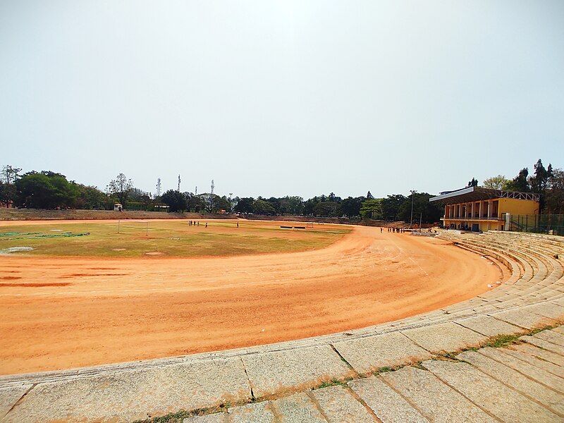 File:Vishveshwaraiah stadium.jpg