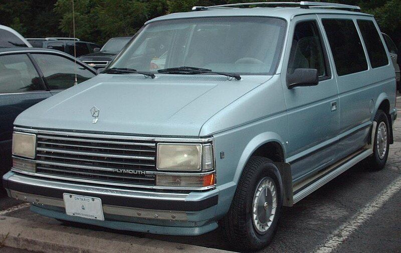 File:'87-'88 Plymouth Voyager.jpg