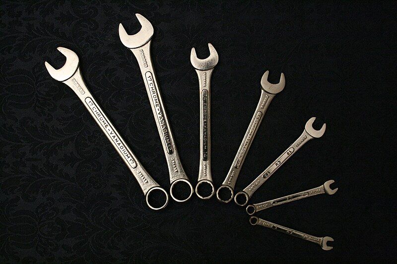 File:2008-04-14 Chrome-Vanadium Wrenches.jpg