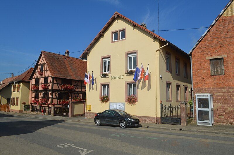 File:Altenheim Mairie.JPG