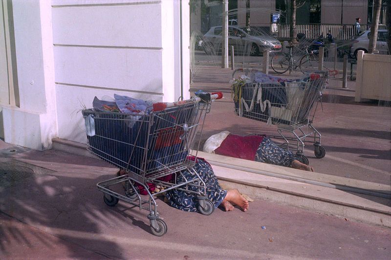 File:Homeless Woman.jpg