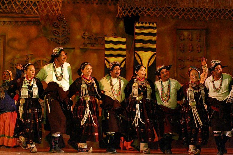 File:Jabro Dance Ladakh.jpg