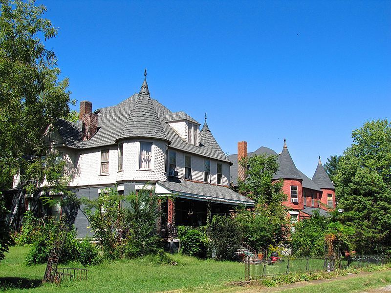 File:Kilpatrick-Row-Queen-Anne-houses-al1.jpg