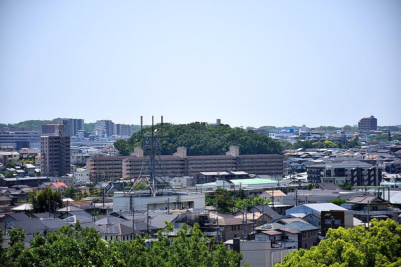 File:Mihatayama.JPG