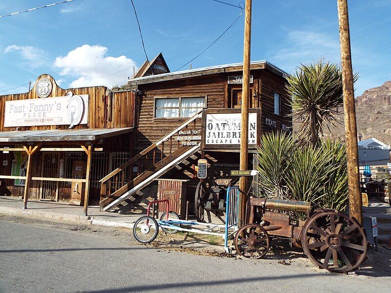 File:Oatman-Oatman Main Street.jpg