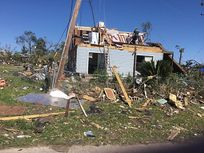 File:OnalaskaTX-EF3damage2020.jpg