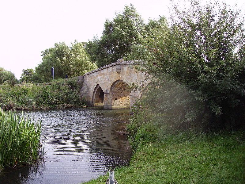 File:Radcot Bridge.JPG