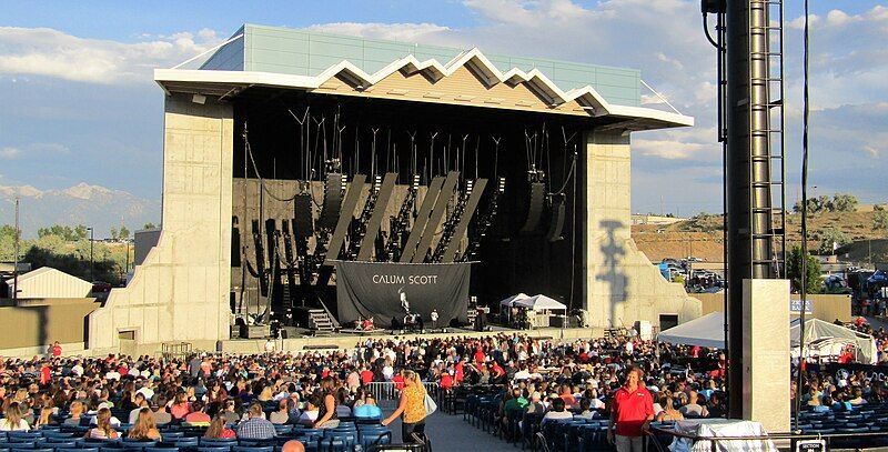 File:USANA Amphitheatre (28949134767).jpg