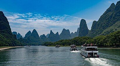 Ship tour on Li River