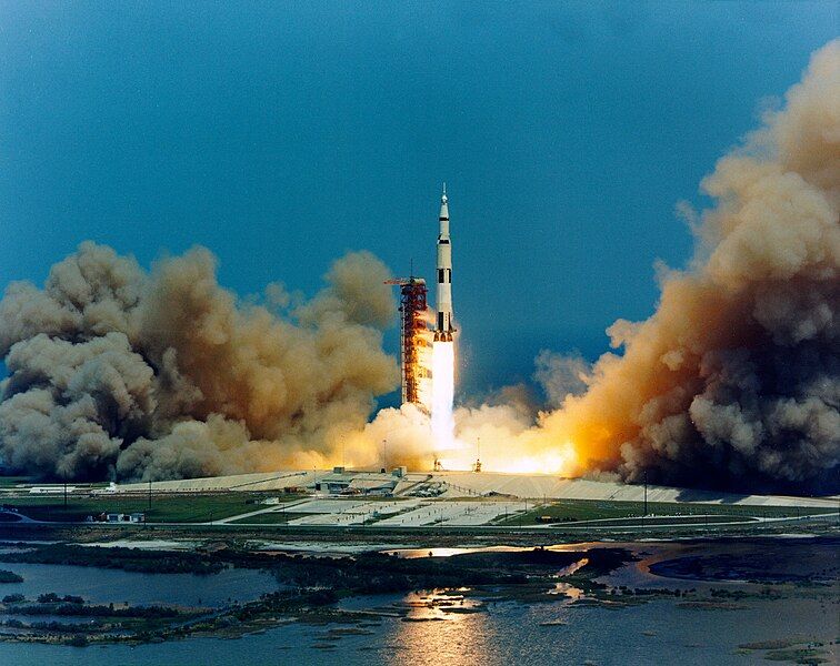 File:Apollo 16 lift-off.jpg