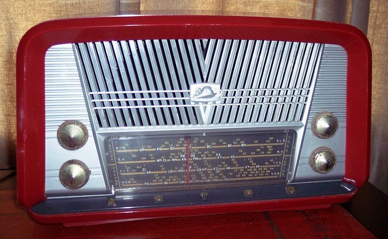 File:Astor radio.jpg