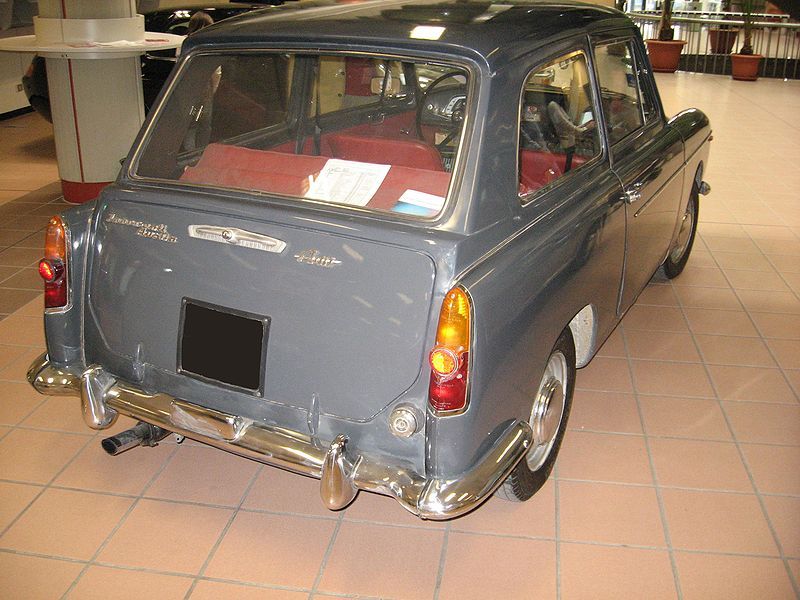 File:Austin-Innocenti A40.JPG