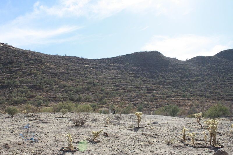 File:Cerro de Trincheras.jpg