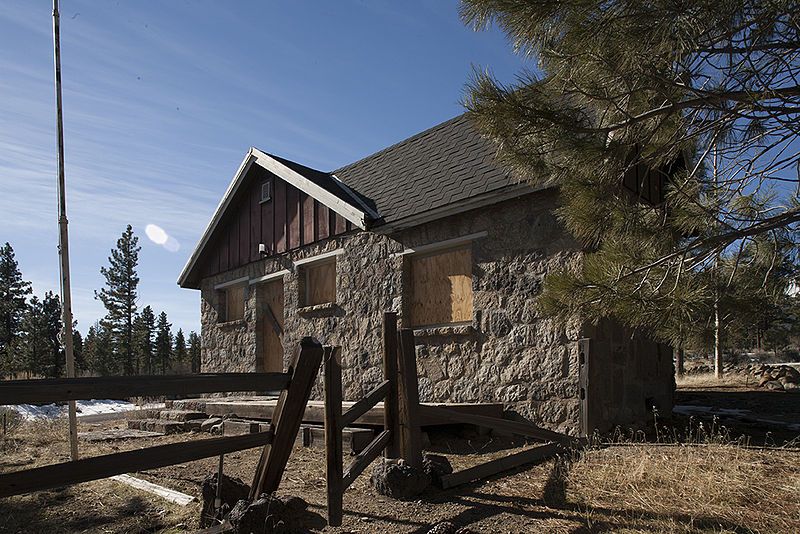 File:Galena Creek Schoolhouse.jpg