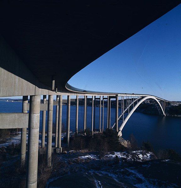 File:Gamla Tjörnbron.jpg