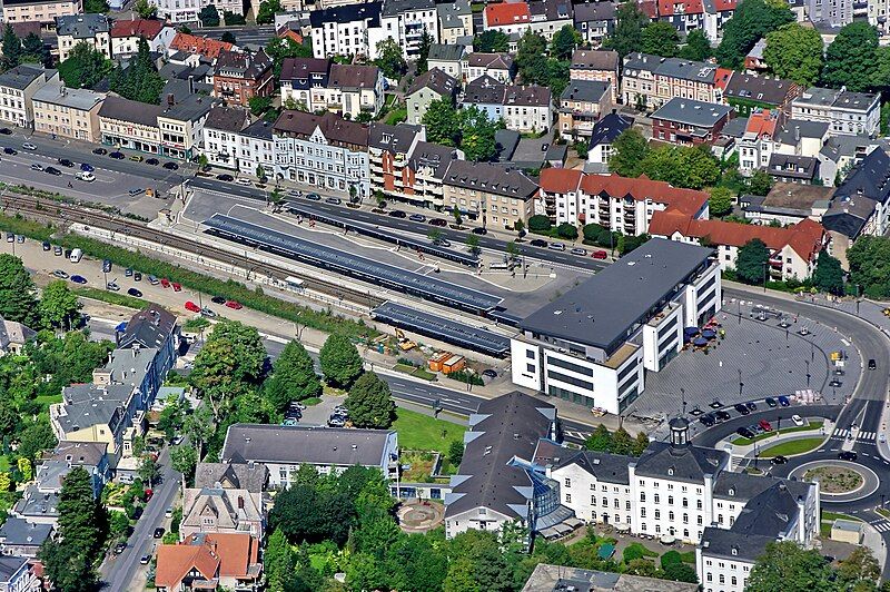 File:Iserlohn-Stadtbahnhof 20080831.jpg