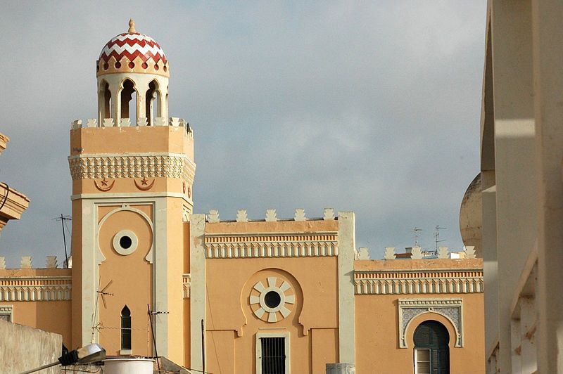 File:Mezquita central Melilla.jpg