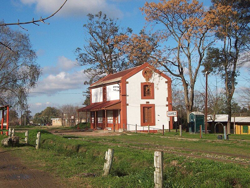 File:OldTrainStation Suarez Uruguay.jpg