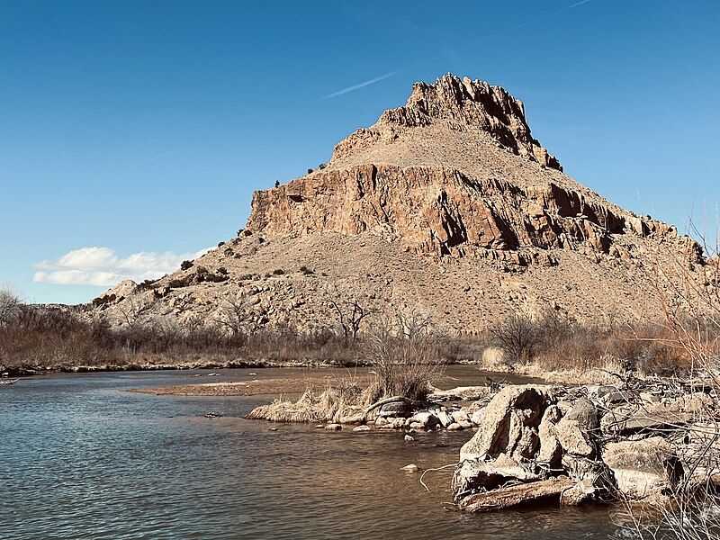 File:Rio Chama River.jpg