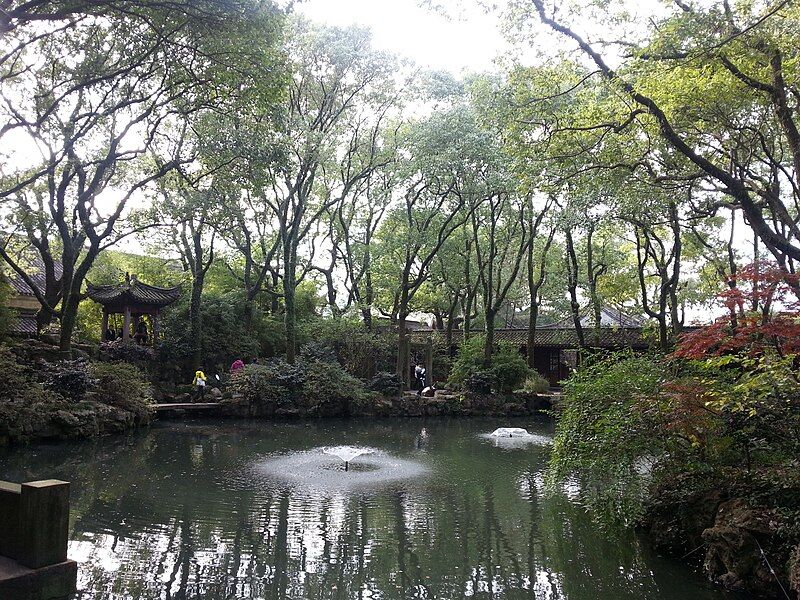 File:Tianyi Ge Garden.jpg