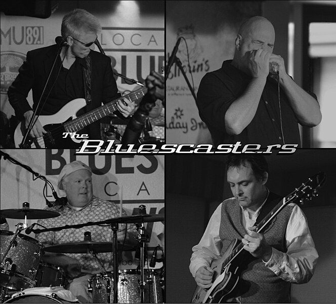 File:Bluescasters B&W.jpg