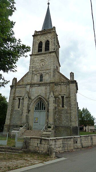 File:Eglise d'Etevaux.JPG