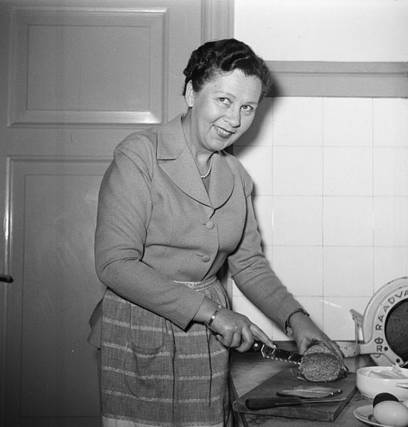 File:Ella Hedtoft 1954b.jpg